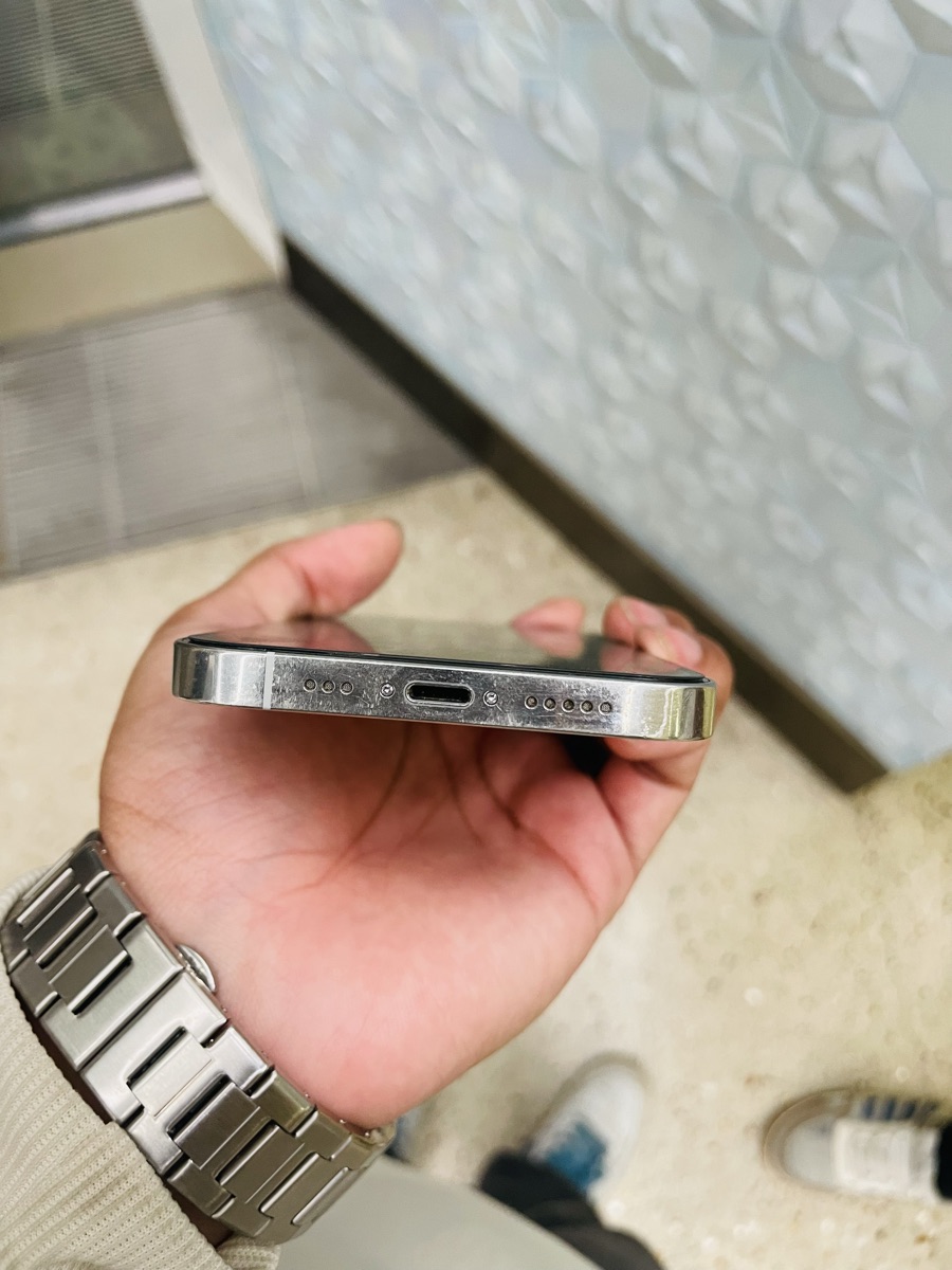 Iphone 12 pro 128gb - Image 7