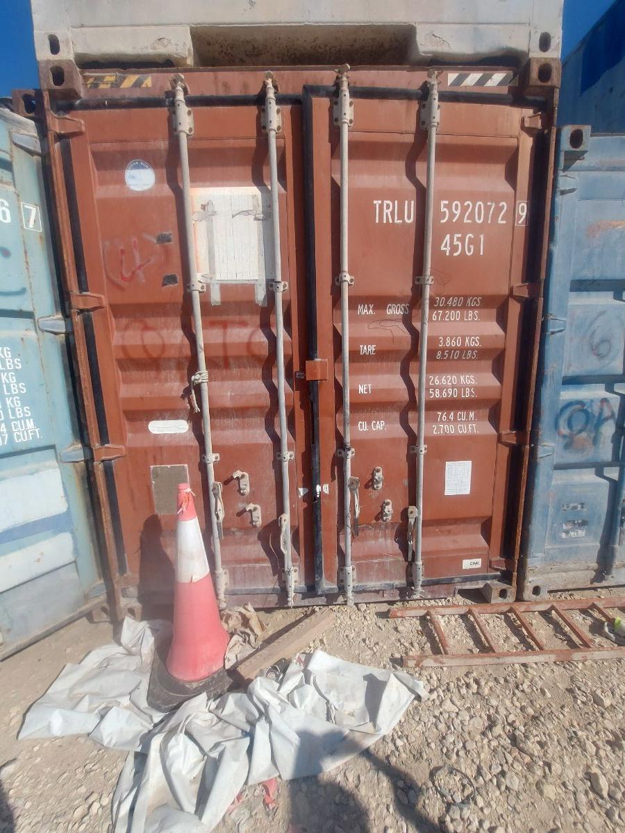 Containers  20 Feet & 40 feet available - Image 4