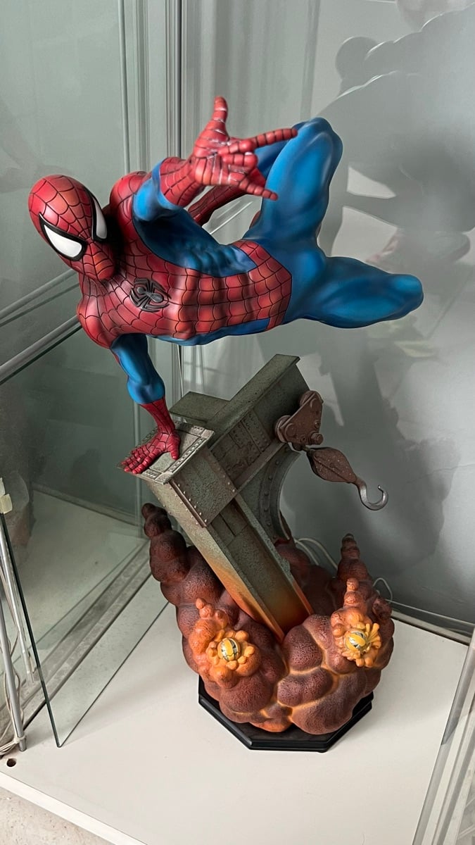 Spiderman high end statue - Image 1