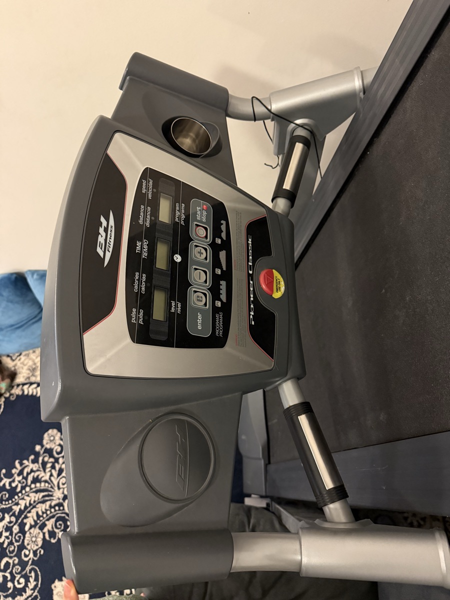Treadmill - Image 1