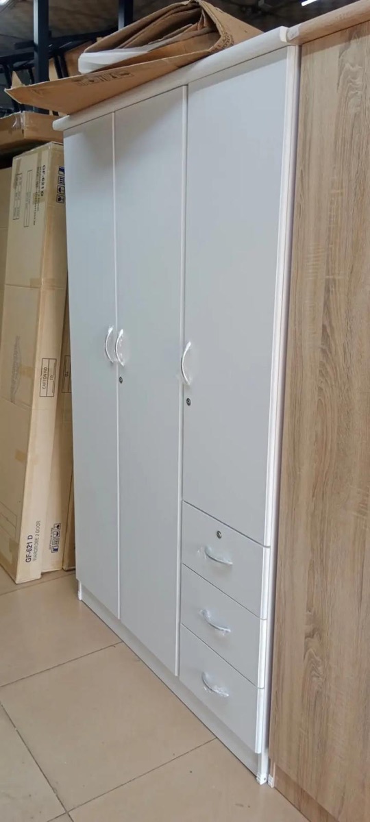 https://wa.me/+97471129495 new bed cabinet for sale - Image 7
