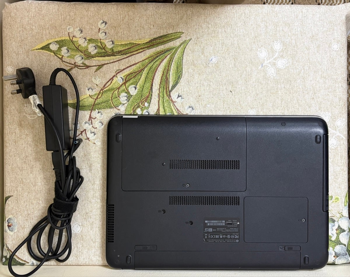 Hp probook 450 G3 1TB storage and 8GB Ram - Image 1