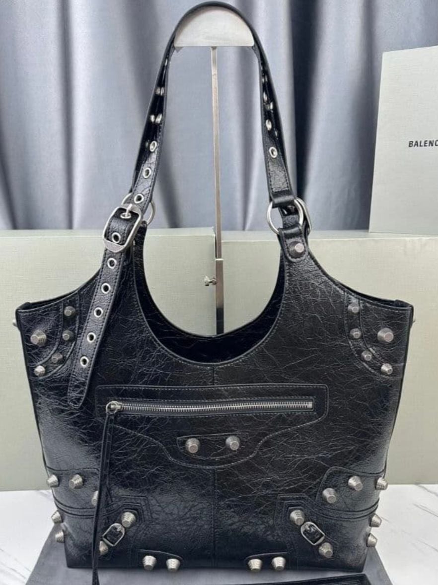 Handbag - Image 4