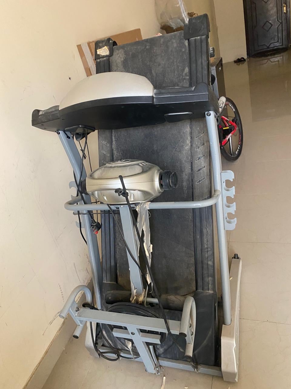 Treadmill - Image 1