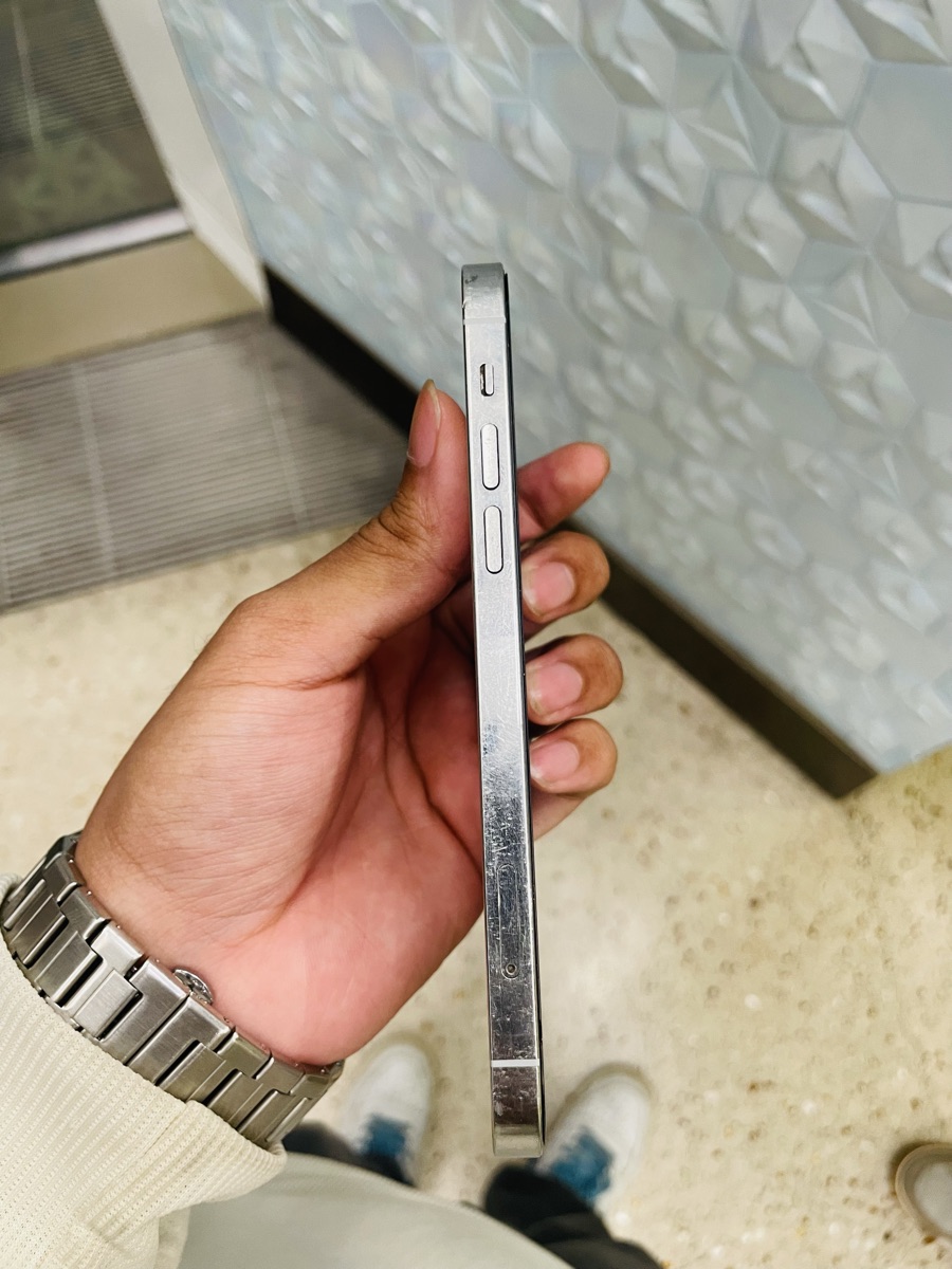 Iphone 12 pro 128gb - Image 6