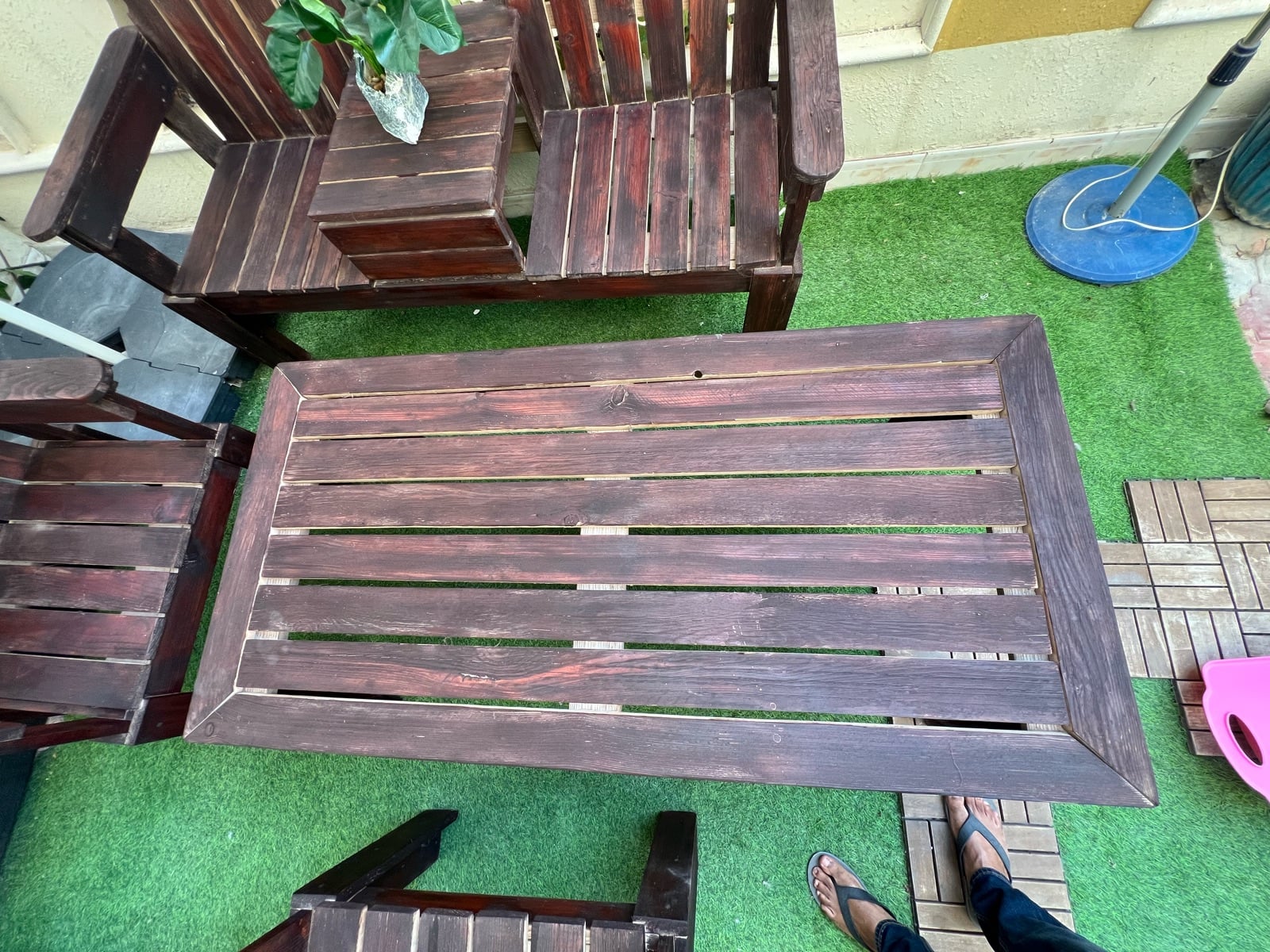 Wooden 4 seater outdoor set with Table - Image 4