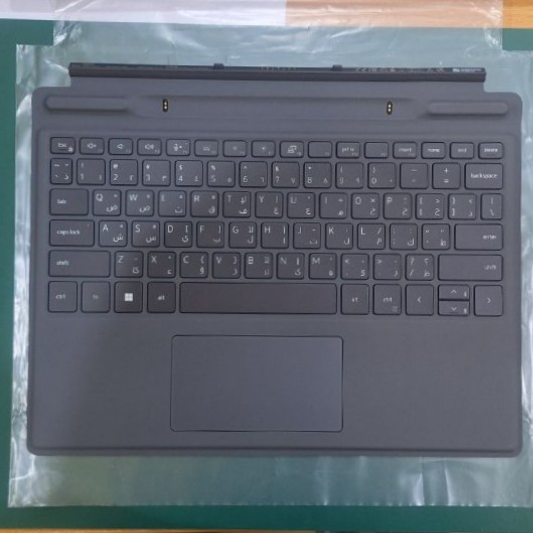 Latitude 7320 Detachable keyboard - Image 4