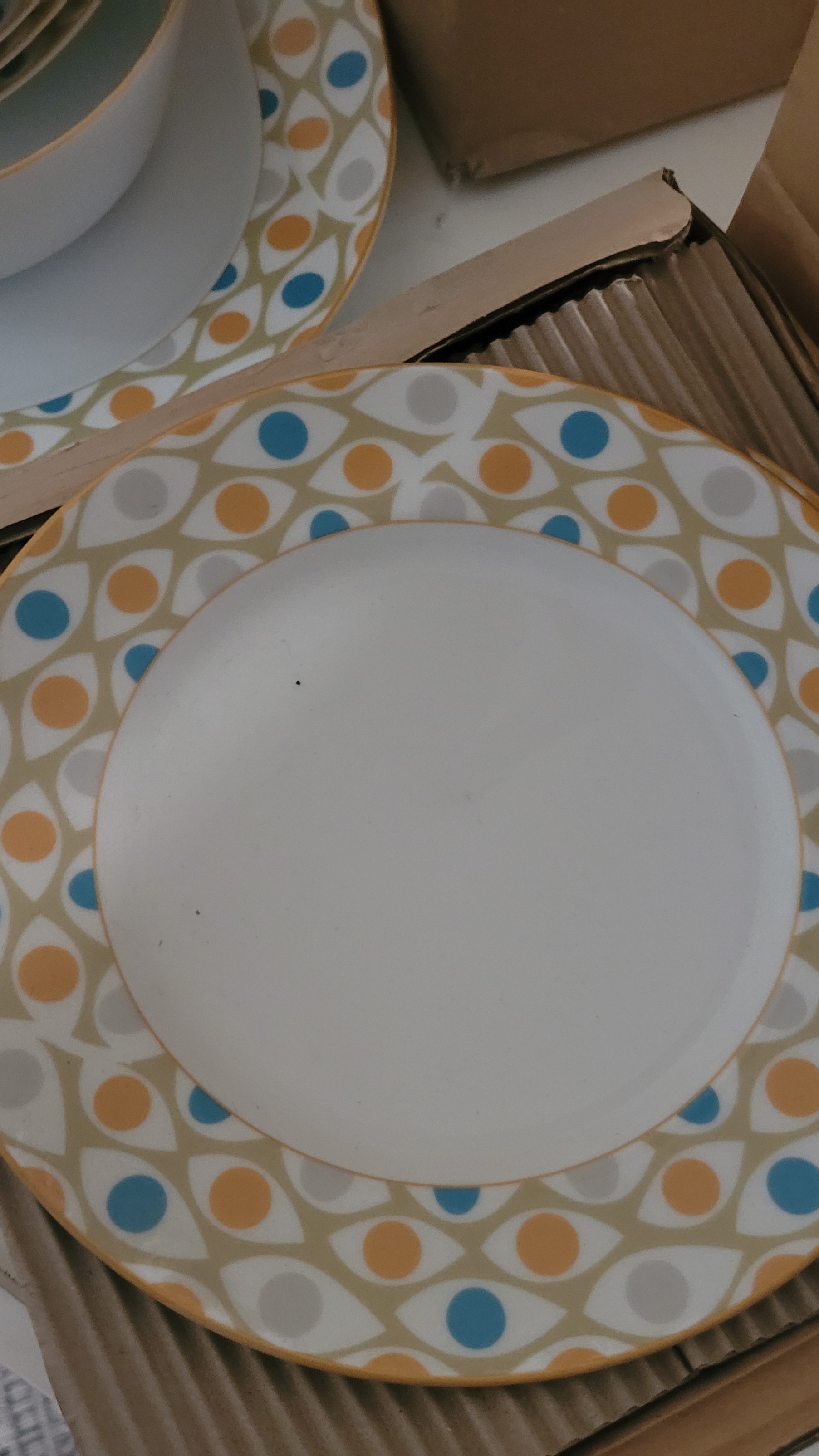 Dinner set. Brand new! - Image 4