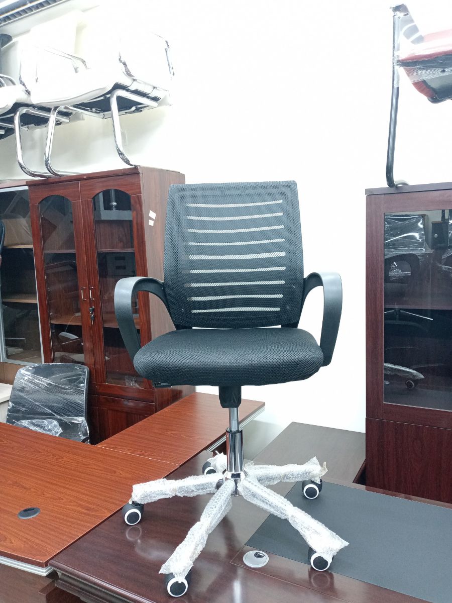 Used office furniture buy and selling - Image 8