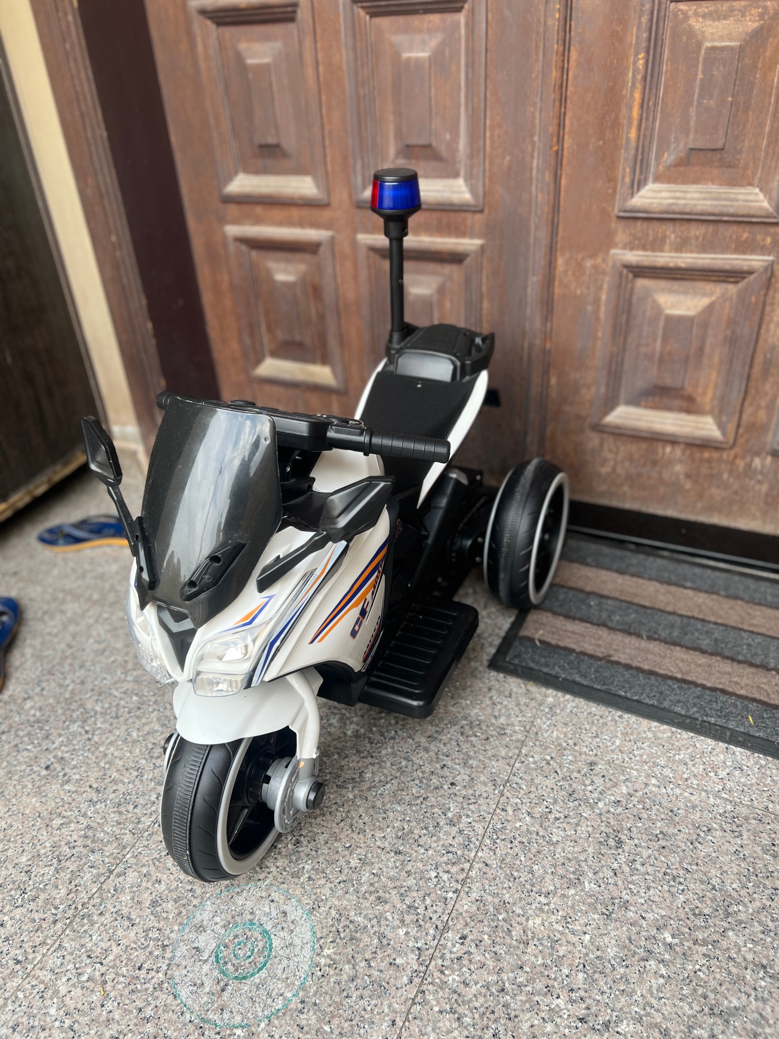 Kids bike - Image 1