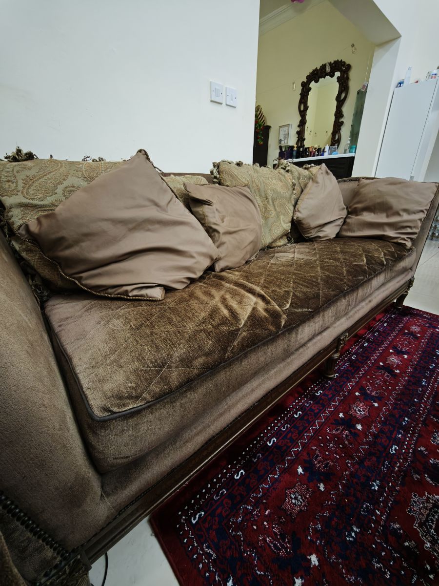 7 seater Sofa set ashly usa style - Image 9