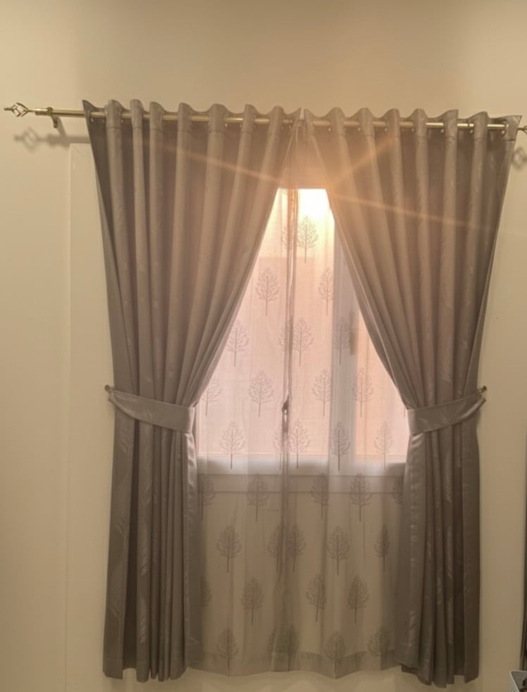 Curtains for sale - Image 1