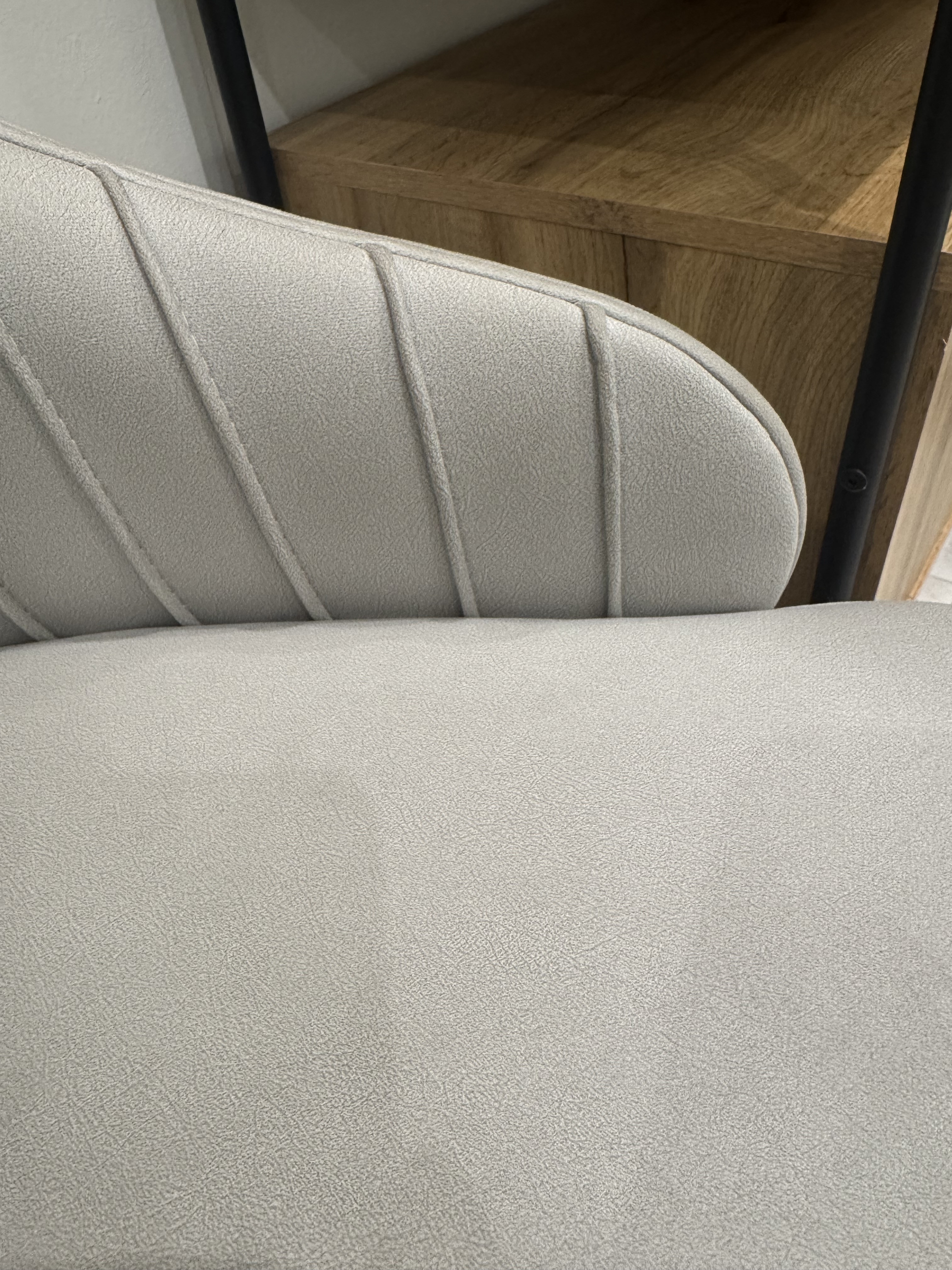 Chairs / new/ high Quality  - Image 7