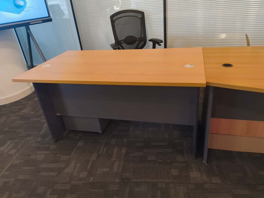 Office Desk for Sale - Image 3