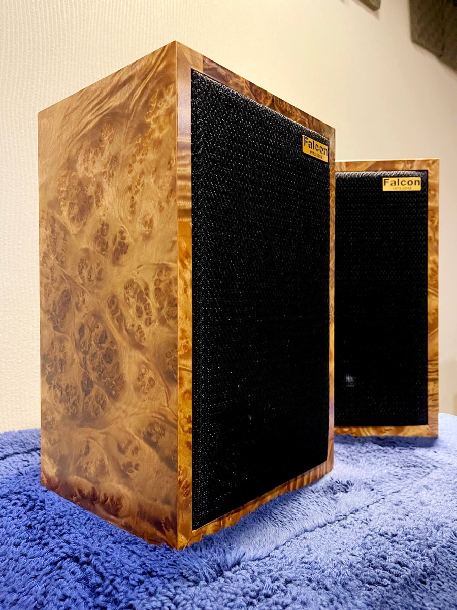 Falcon Acoustics LS3/5a Gold Badge Speakers Golden Madrone 50th [Limited Edition] - Image 11