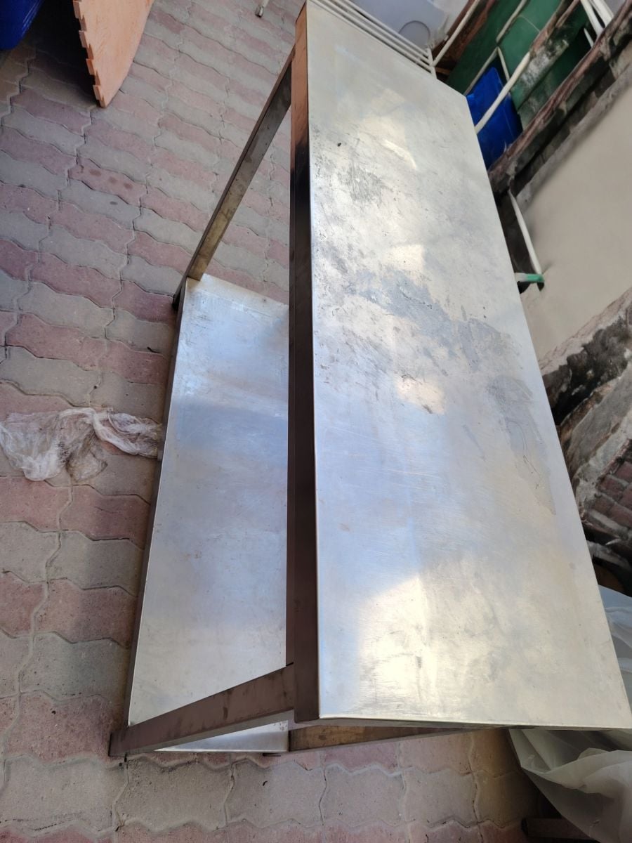 SS Table - Image 3