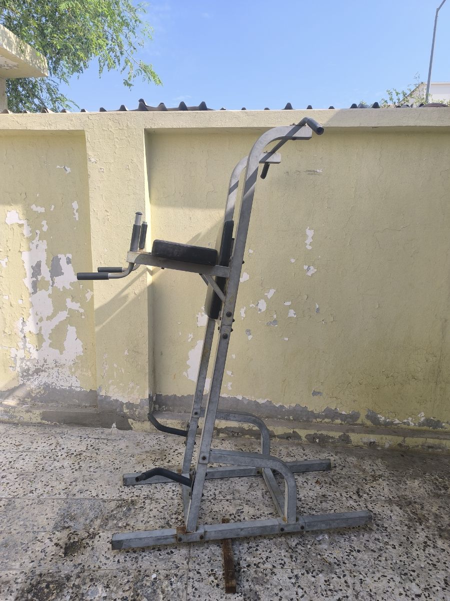 Multiple upper body exercises powder tower - Image 1