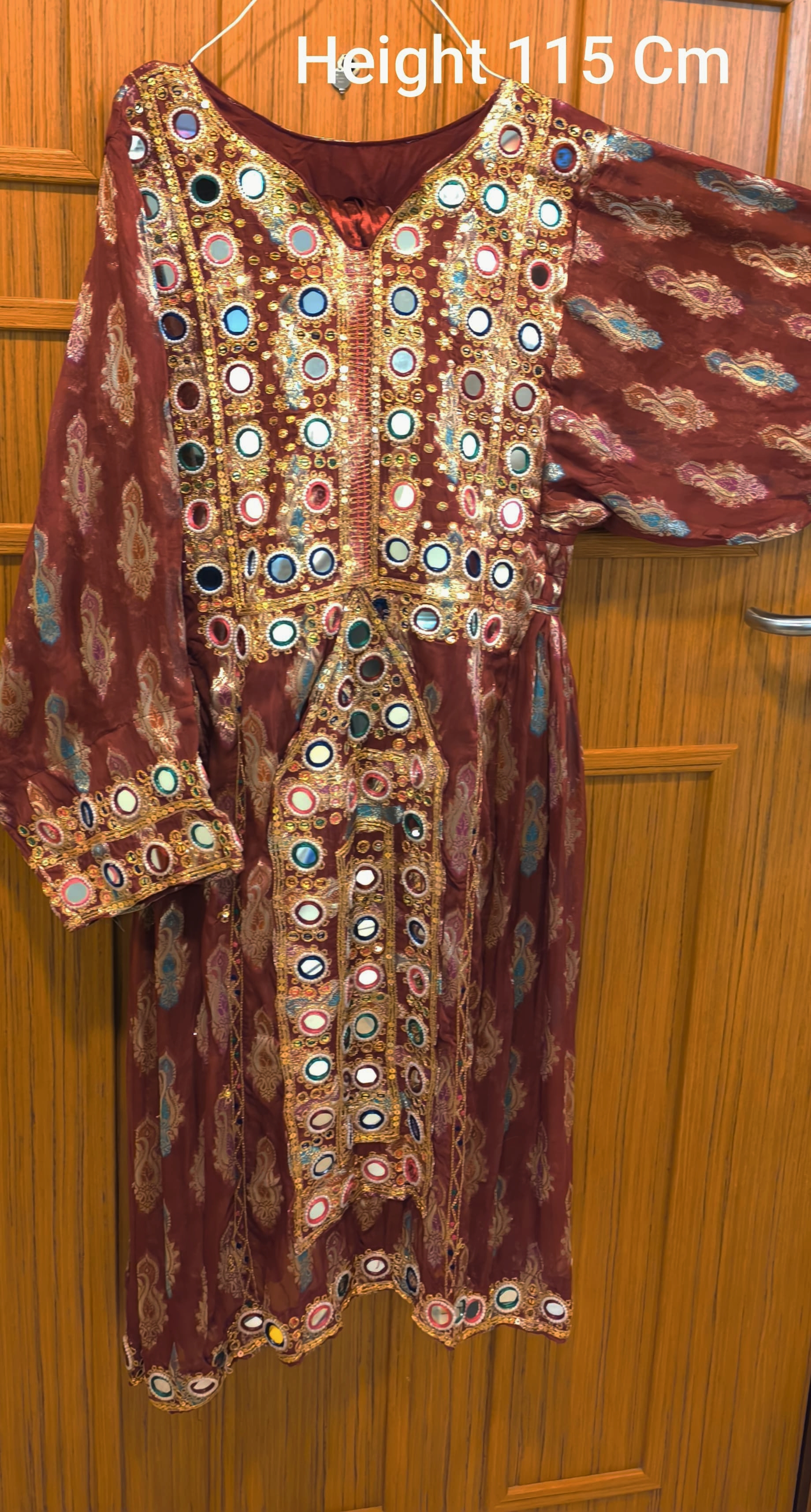 Dresses and Abaya  - Image 22