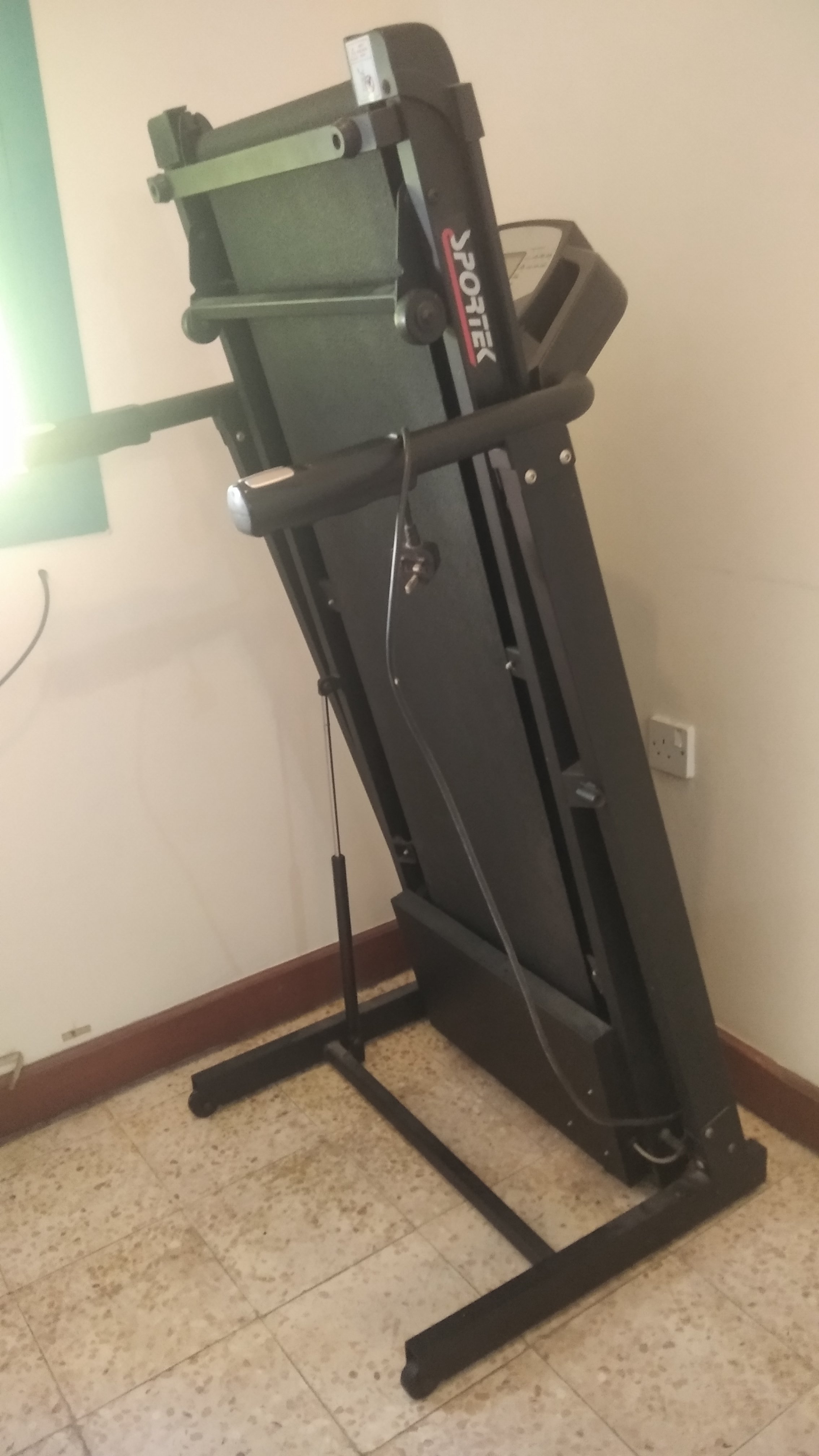  NEGOTIABLE Sportek ST960 Treadmill - Image 3