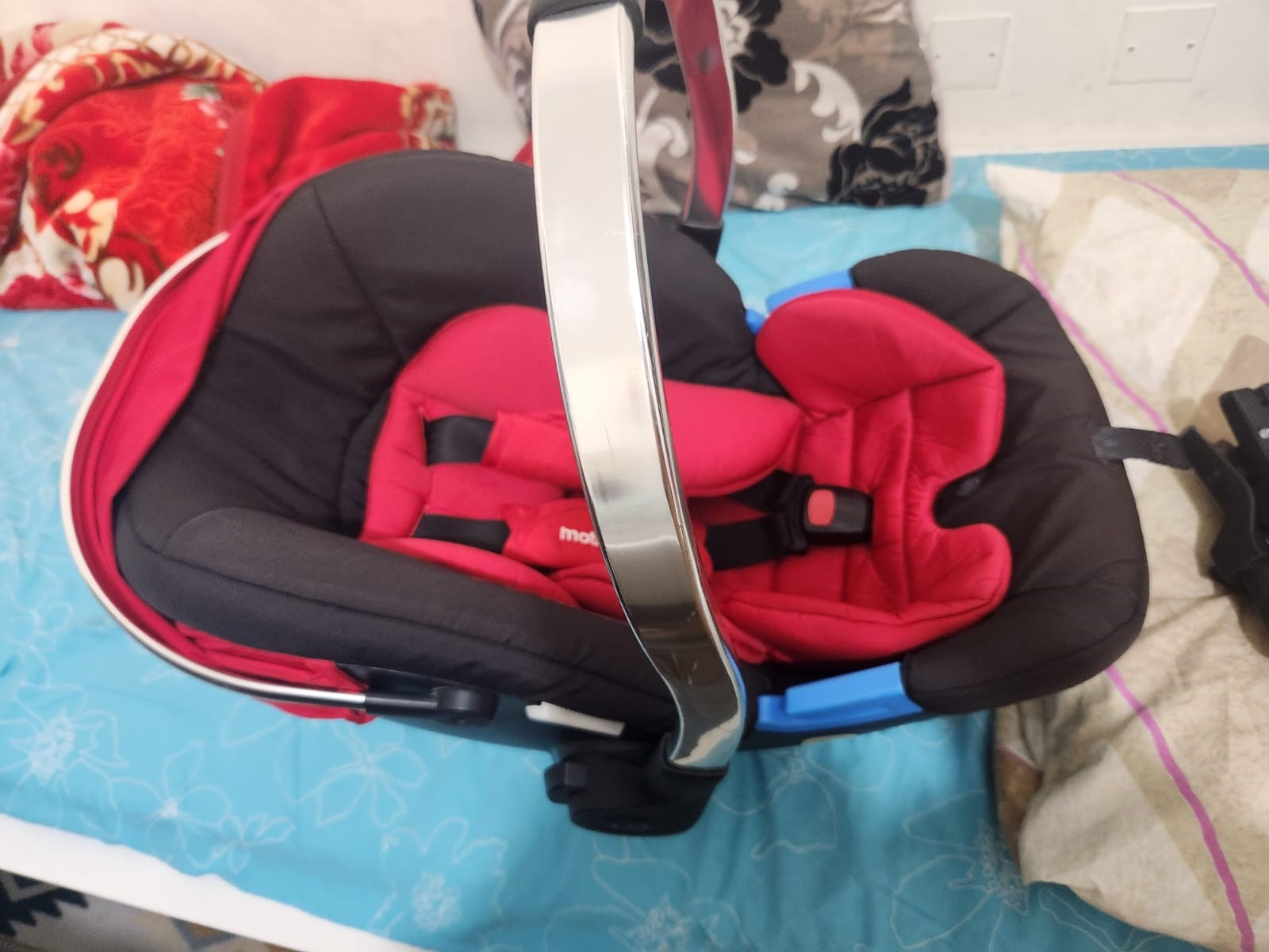 Mother Care Car Seat for urgent sale - Image 2