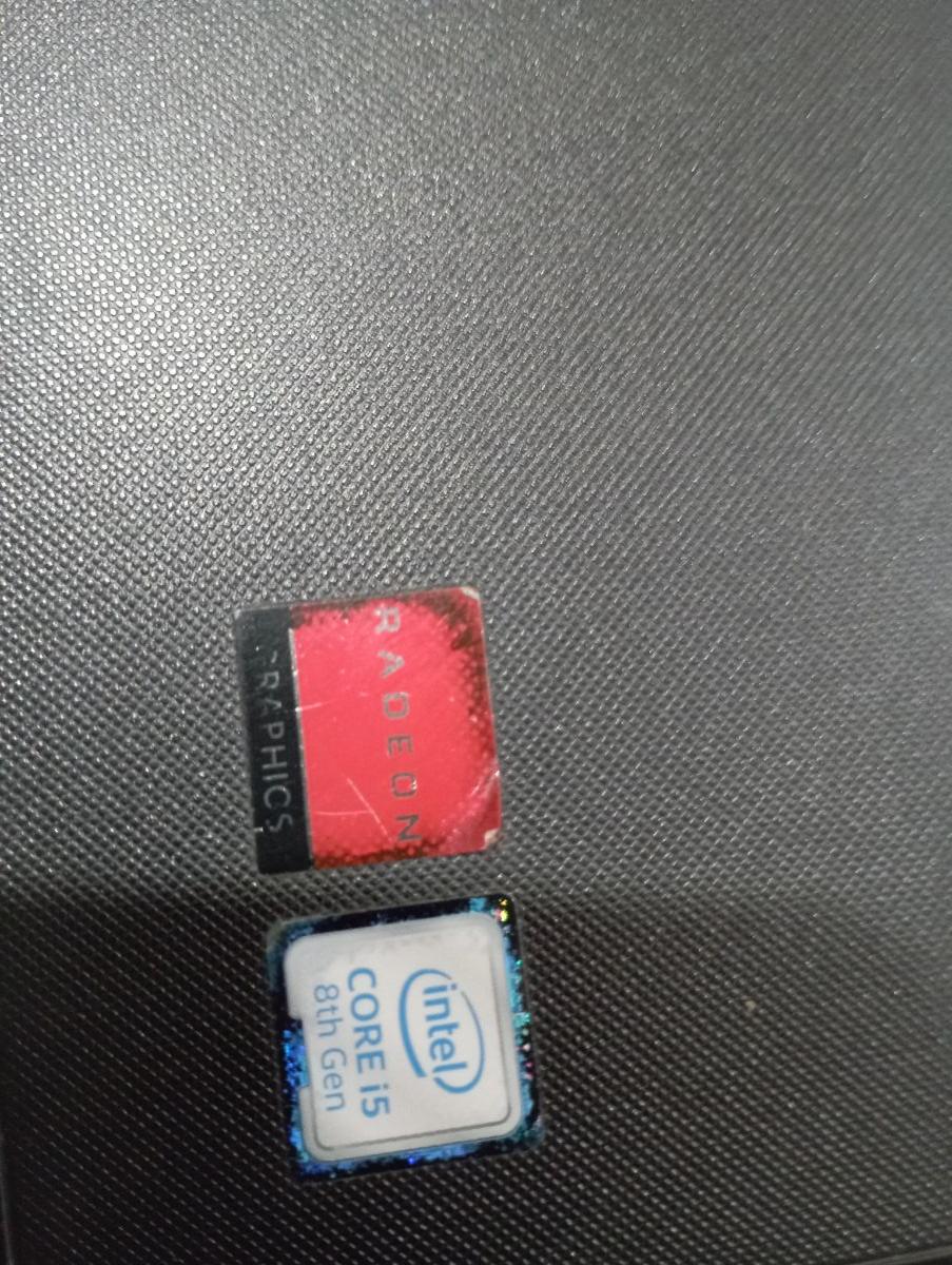 Dell laptop  Inspiron 15 3000 Intel i5 8th gen - Image 3
