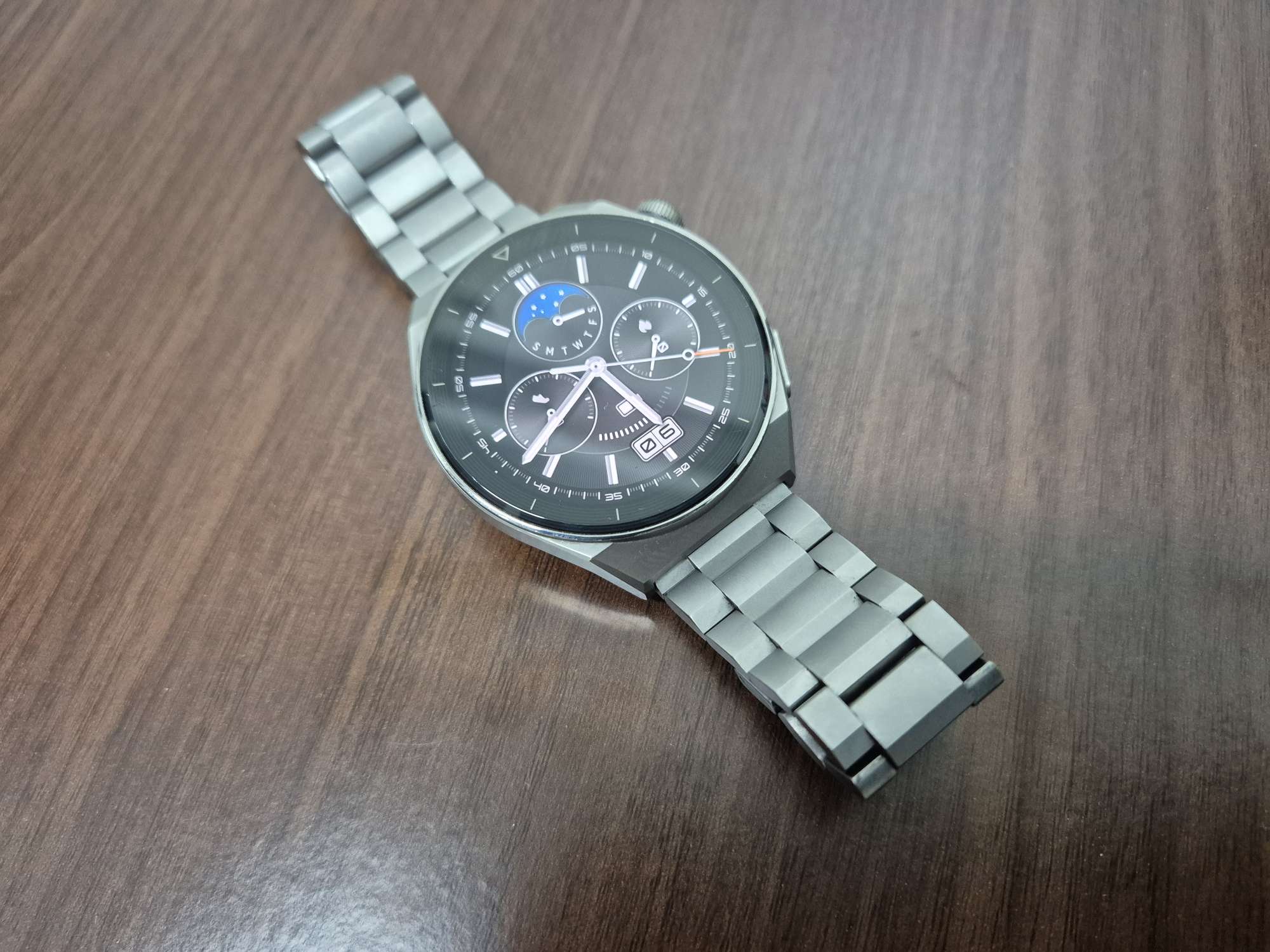 Swap with Mobile or Sale Huawei Titanium Watch GT3 Pro - Image 1