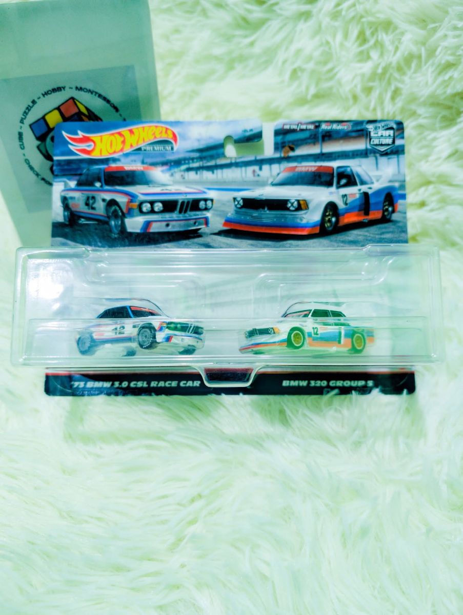 Hot Wheels Premium Car Culture 2-Pack - '73 BMW 3.0 CSL Race Car and a BMW 320 Group 5 - Image 1