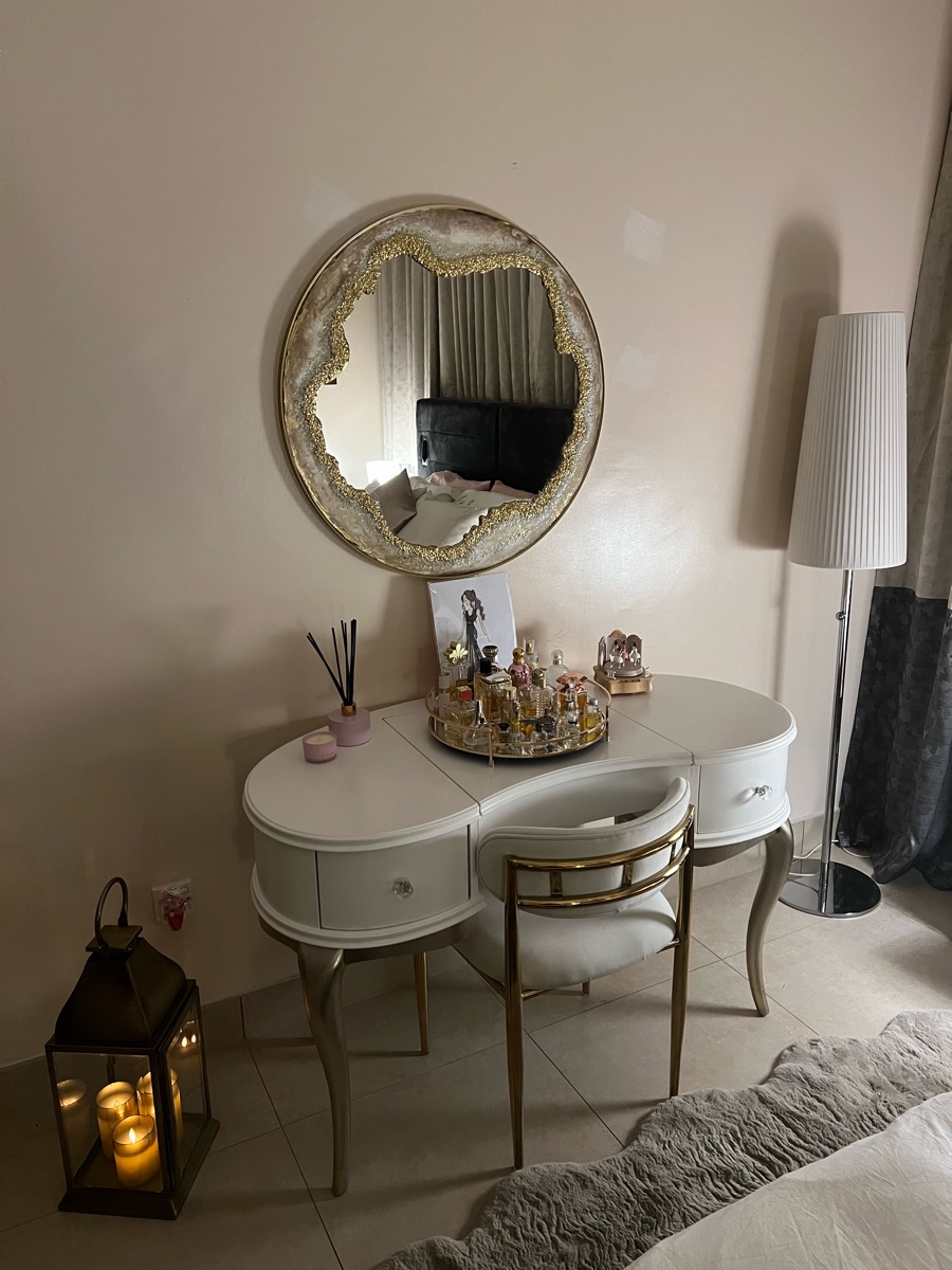 Elegant and High-Quality Dressing Table + Chair - Image 1
