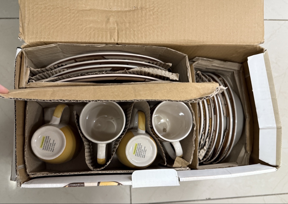 Dinner Set - Image 3