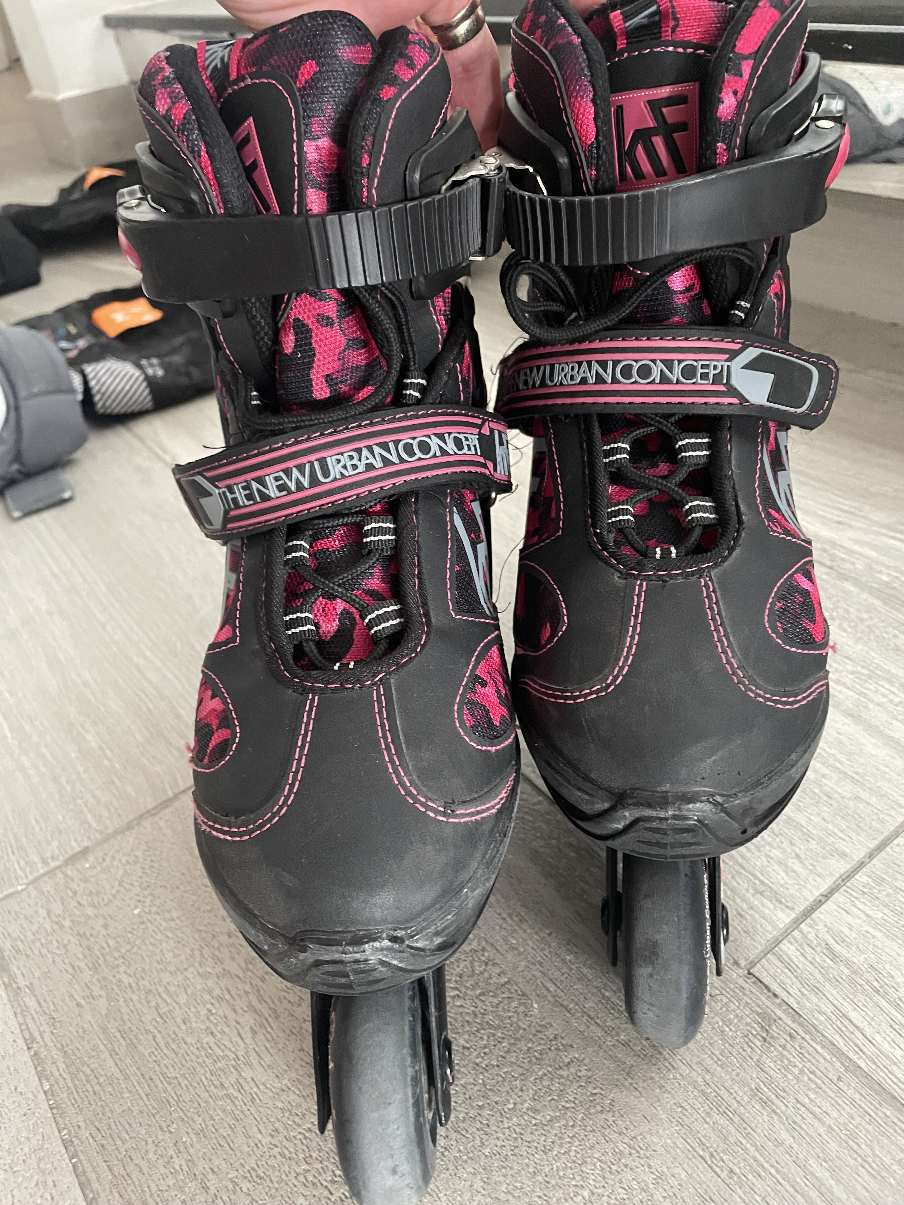 Inline roller skates - Image 1