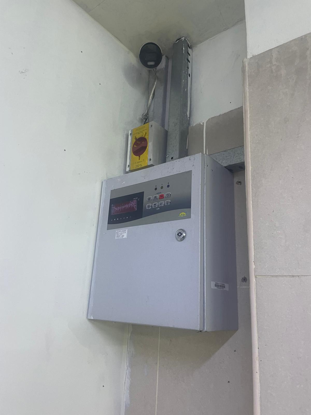 REFREGIRATED  AC UNIT FOR COLD ROOM 2HP  - Image 2