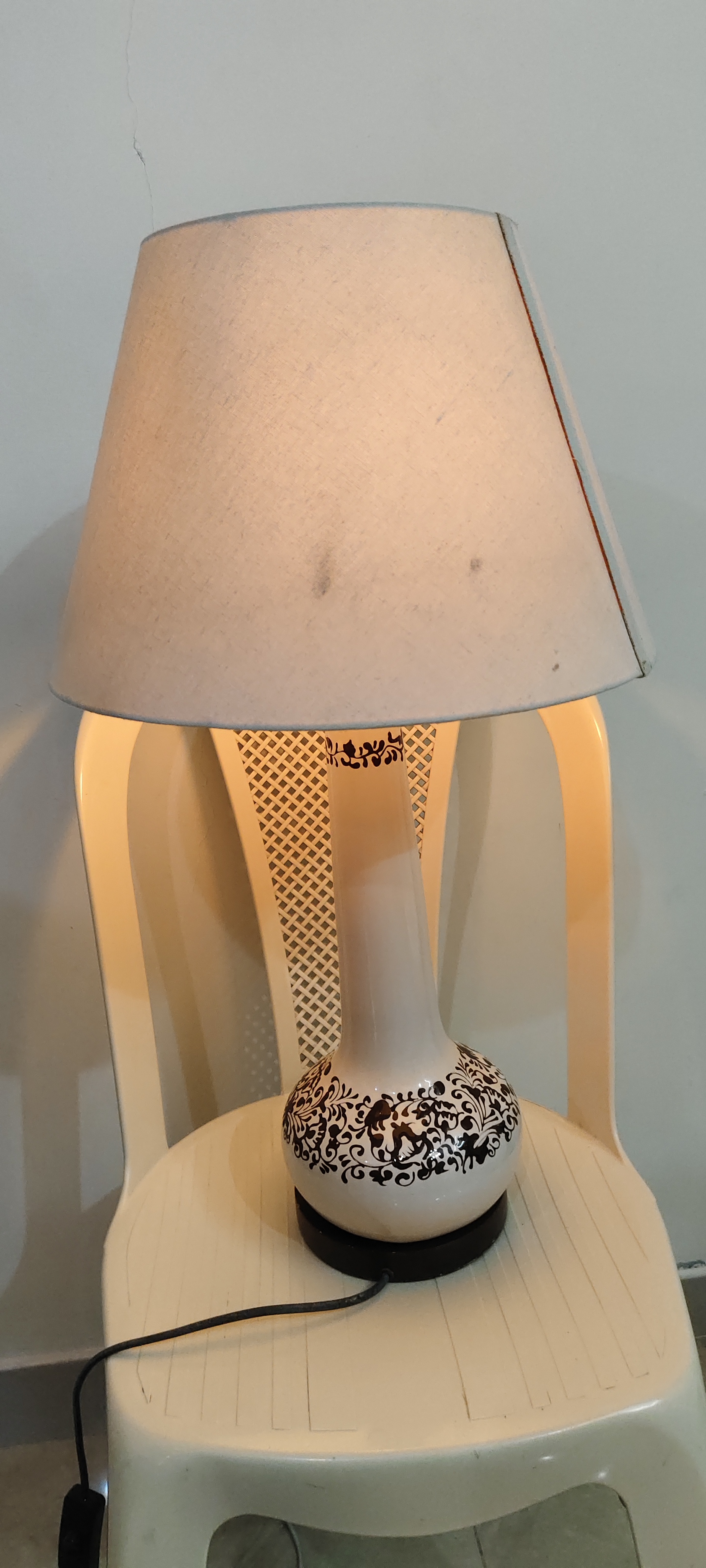 Lamp for sale - Image 2