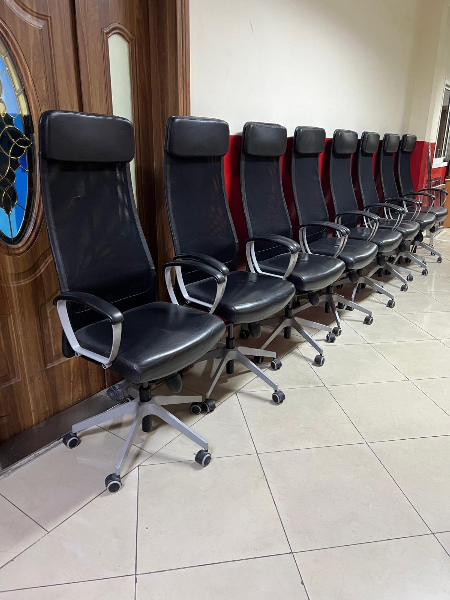 Used office desk study table metting table reception workstation sofa buy sell 33270617 - Image 12