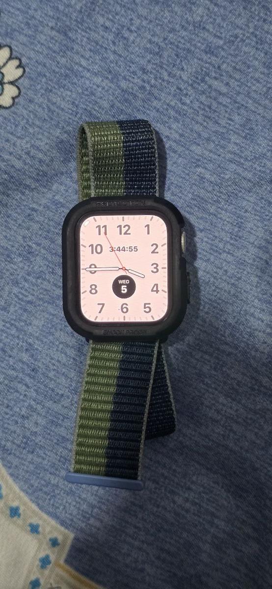 Iphone 11 pro 64 gb and Apple Watch SE2 for Sale - Image 3