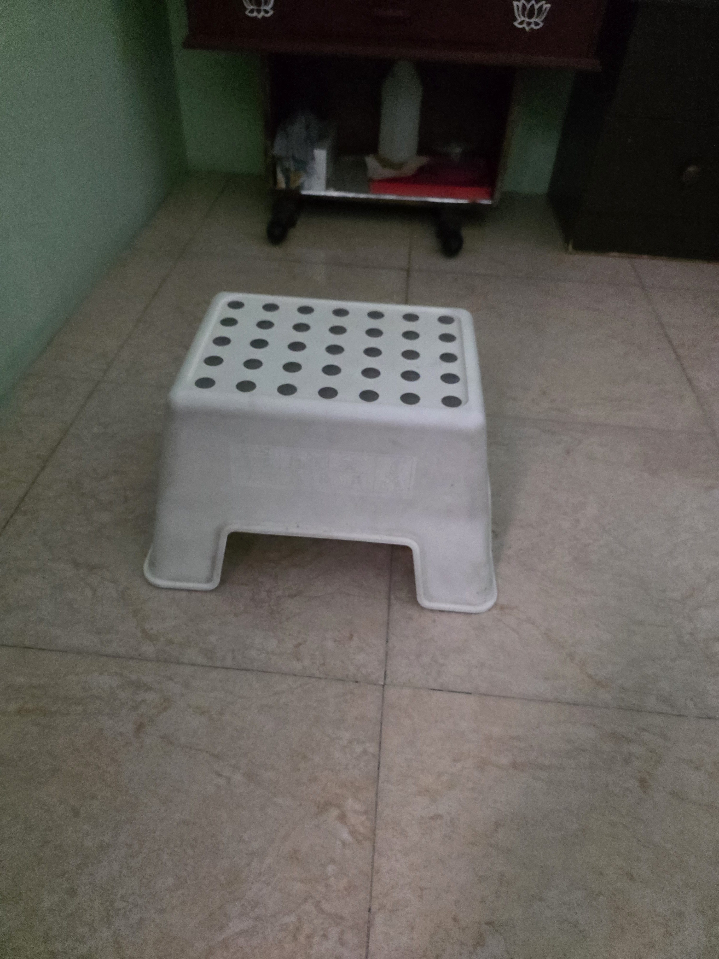 Home items - Image 13