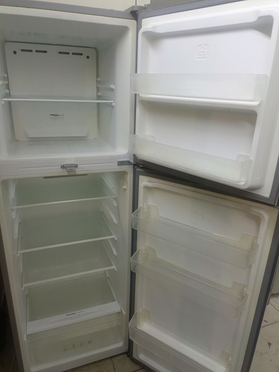 Aftron refrigerator - Image 2
