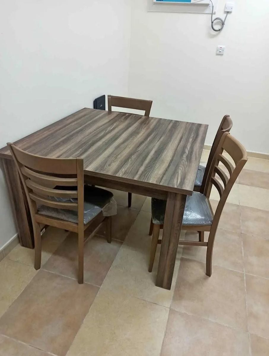 Qatar Airways Furniture available - Image 4