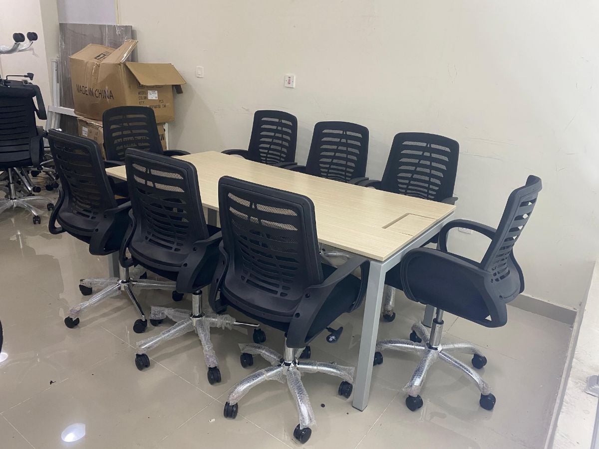 Used office desk study table metting table reception workstation sofa buy sell - Image 4