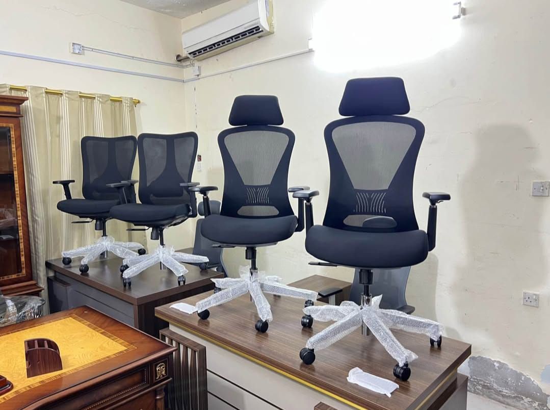 Used office furniture buy sell in Qatar 55257083 - Image 20