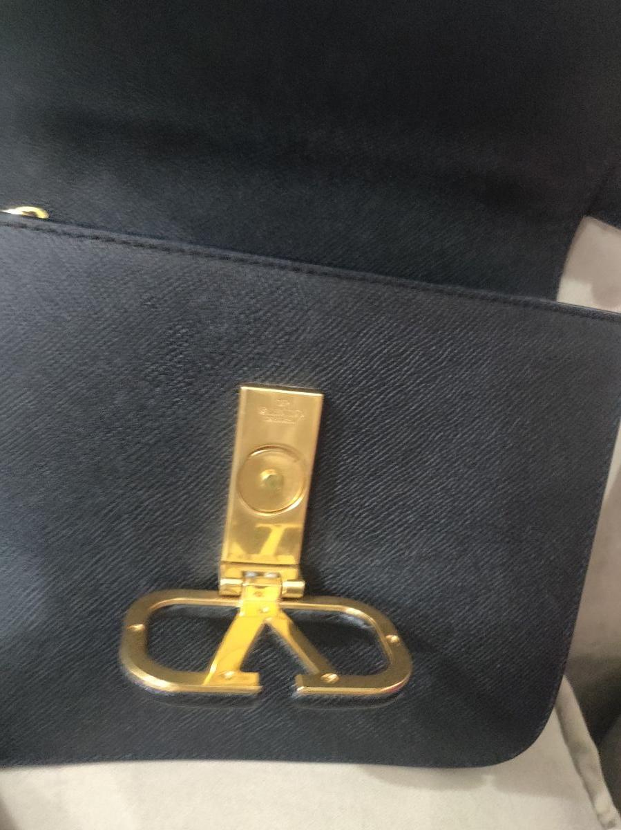 Authentic Valentino Garavani - Image 3