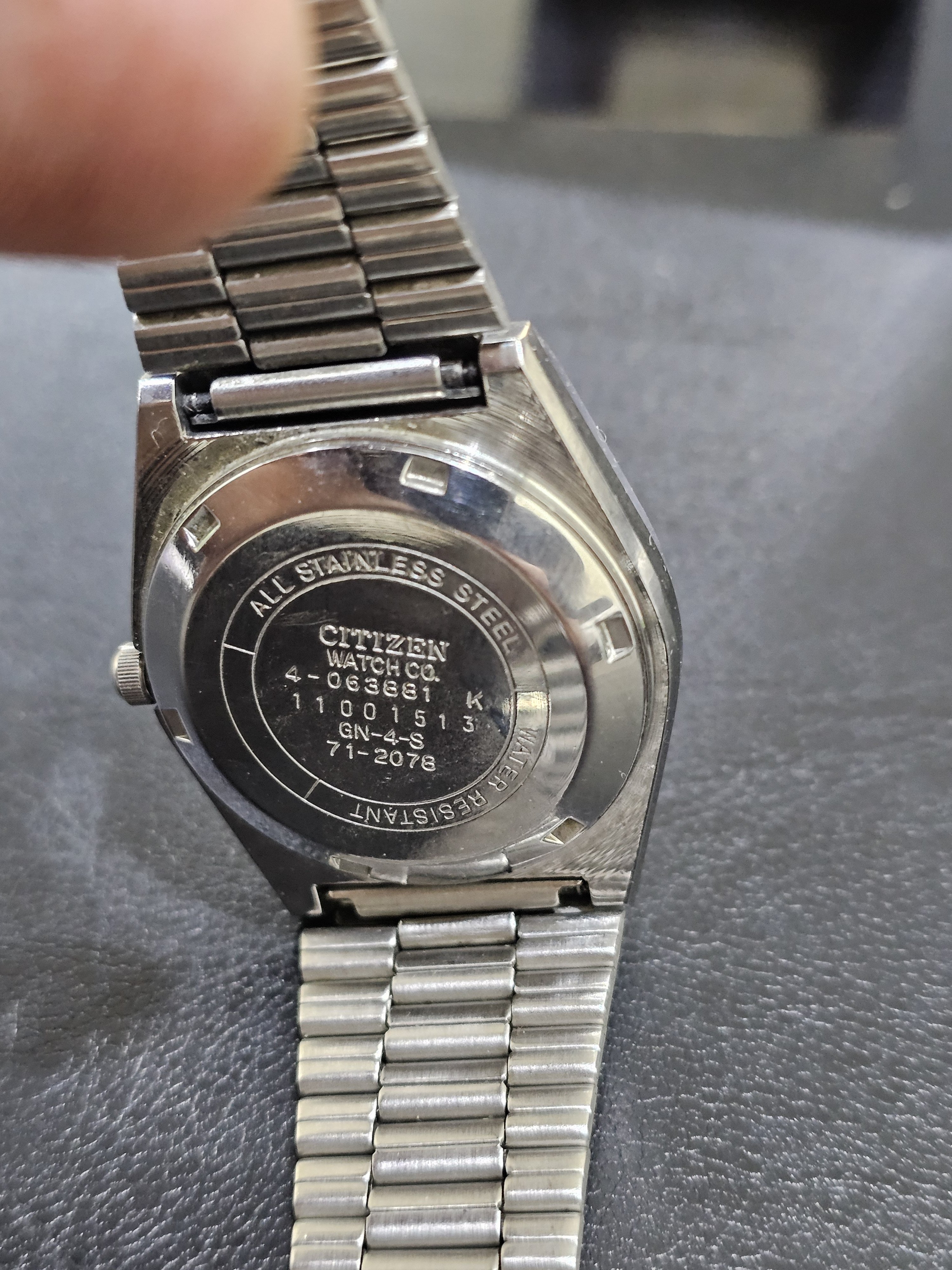 Citizen Vintage Automatic Watch - Image 4