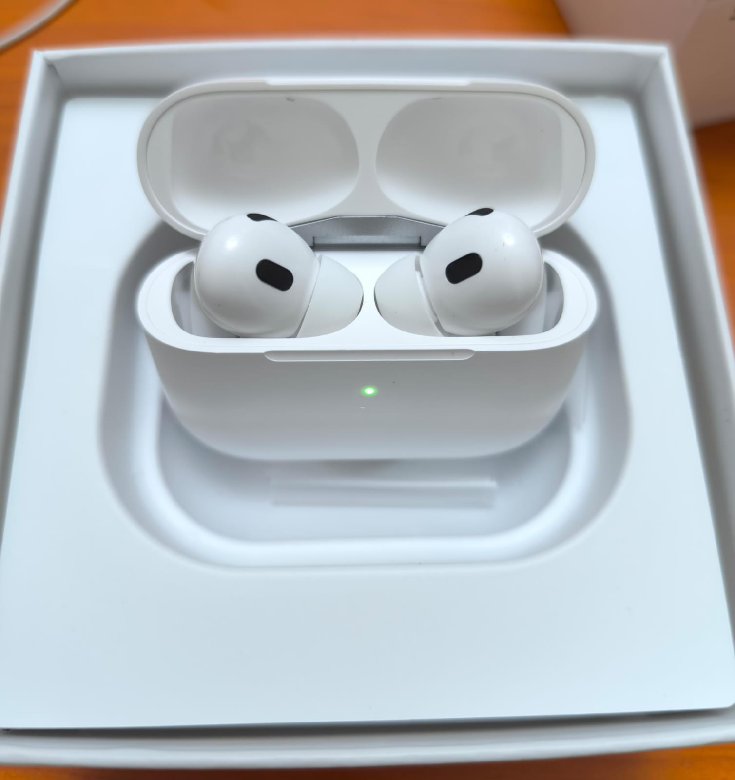 Airpods pro Gen 2 Type-c port High Quality Copy with Logo - Image 4