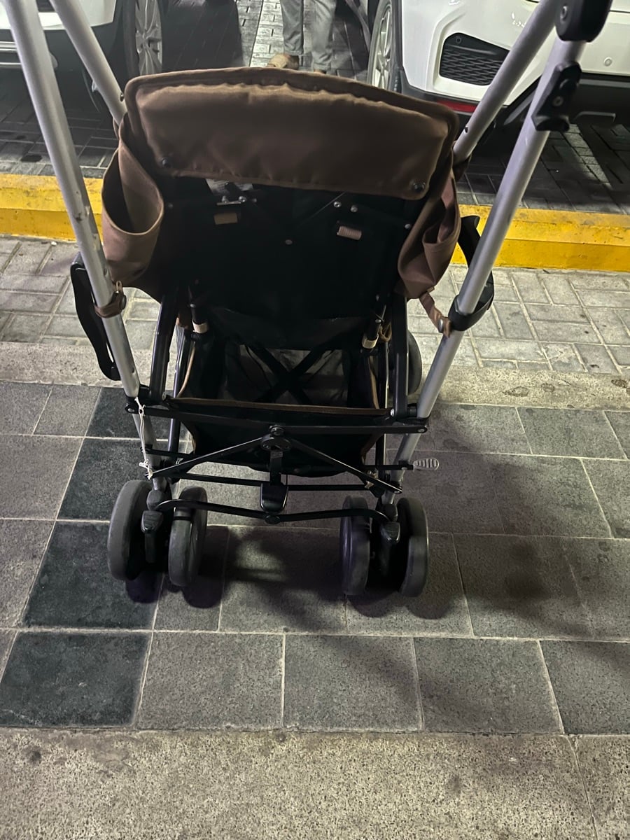 Stroller - Image 2