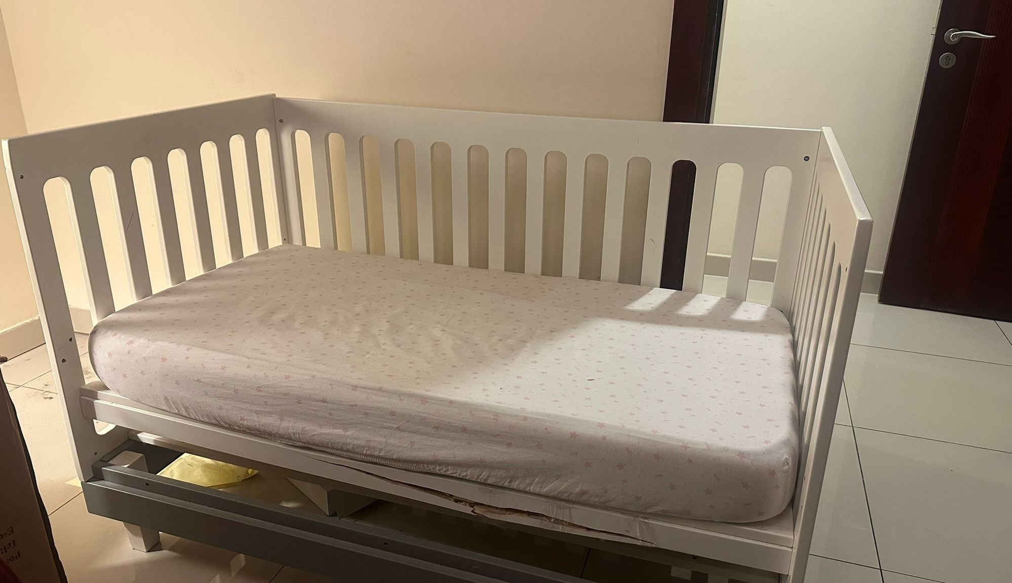 BABY CRIB WITH MATTRESS - Image 1
