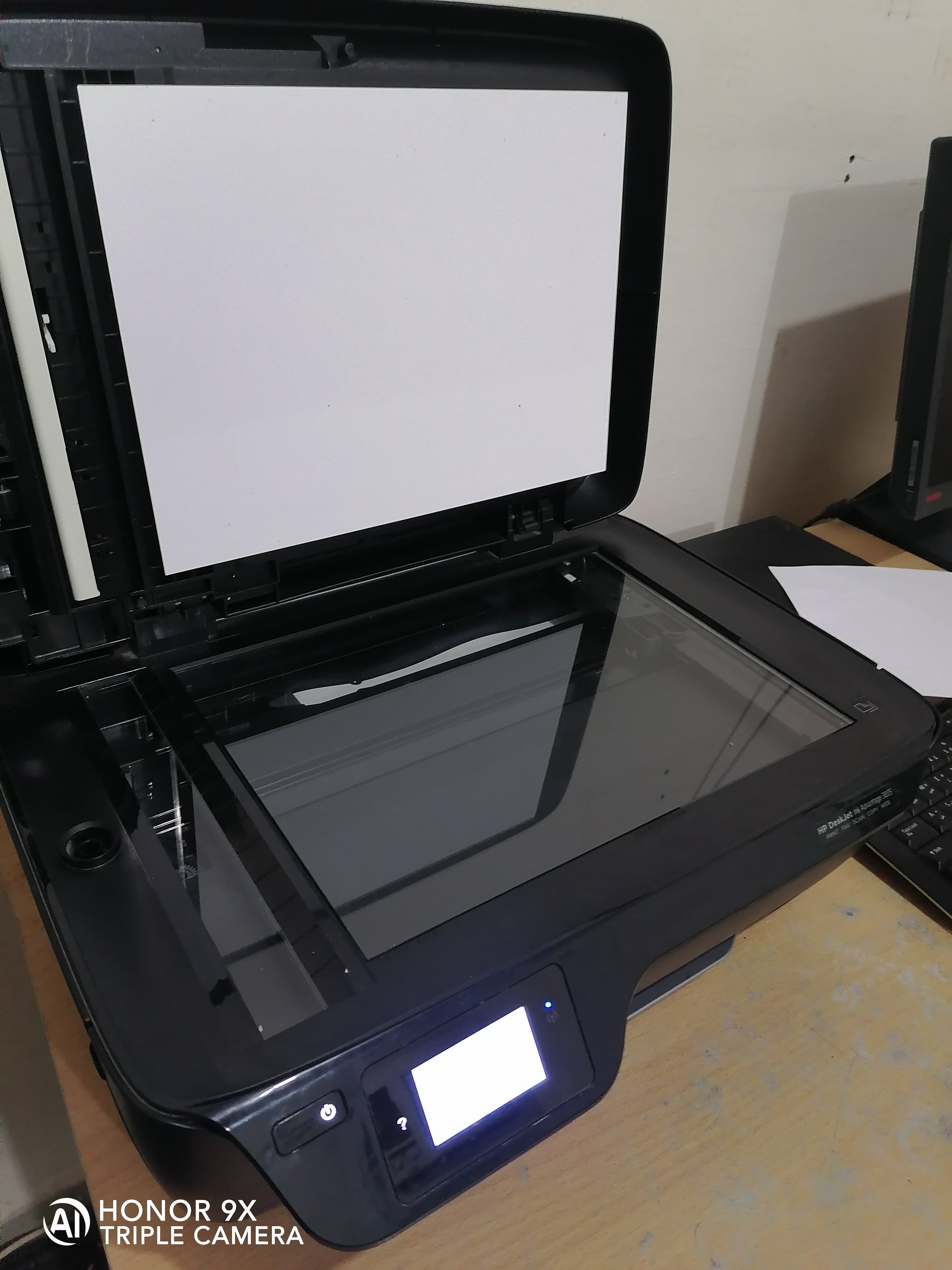 HP Deskjet Printer + Scanner + Copier for Sale – Good Condition! - Image 4