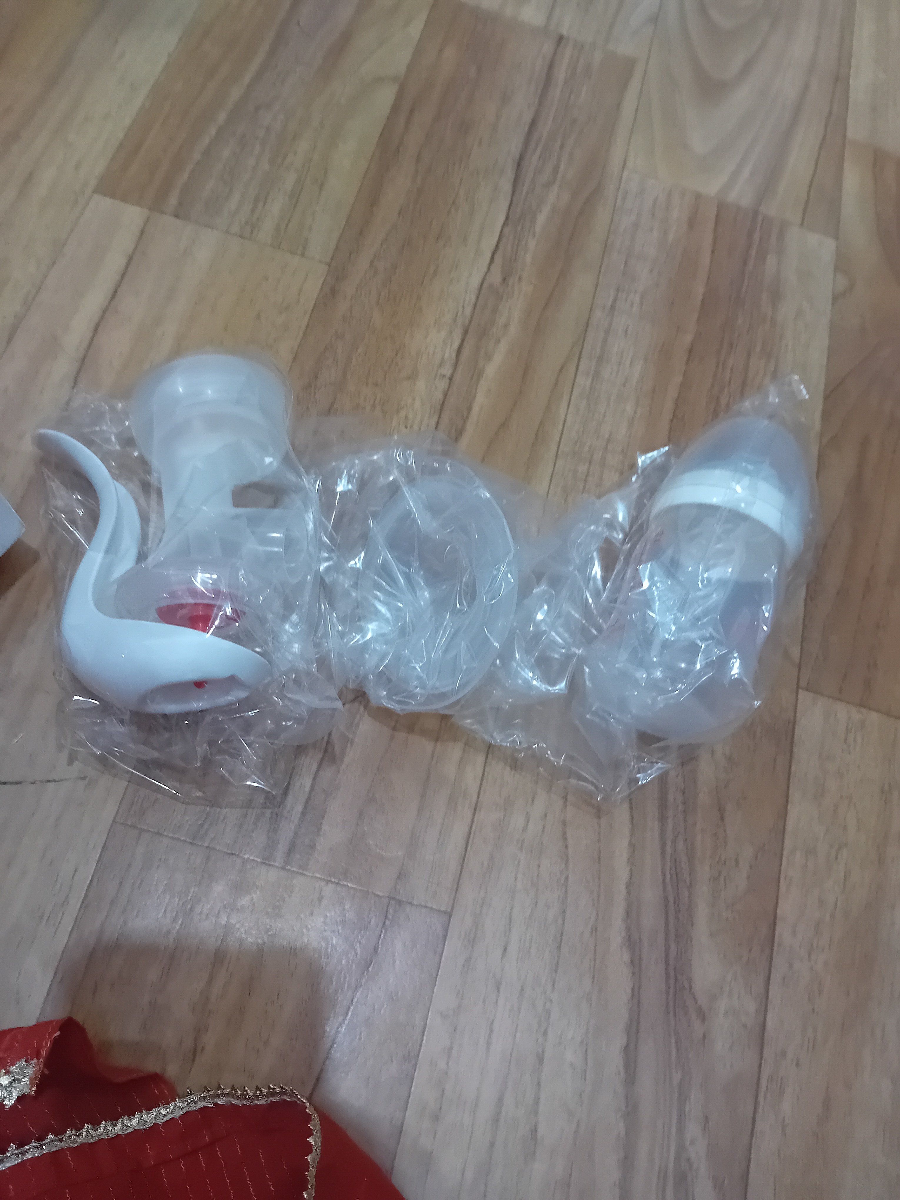 Pigeon manual breast pump - Image 4