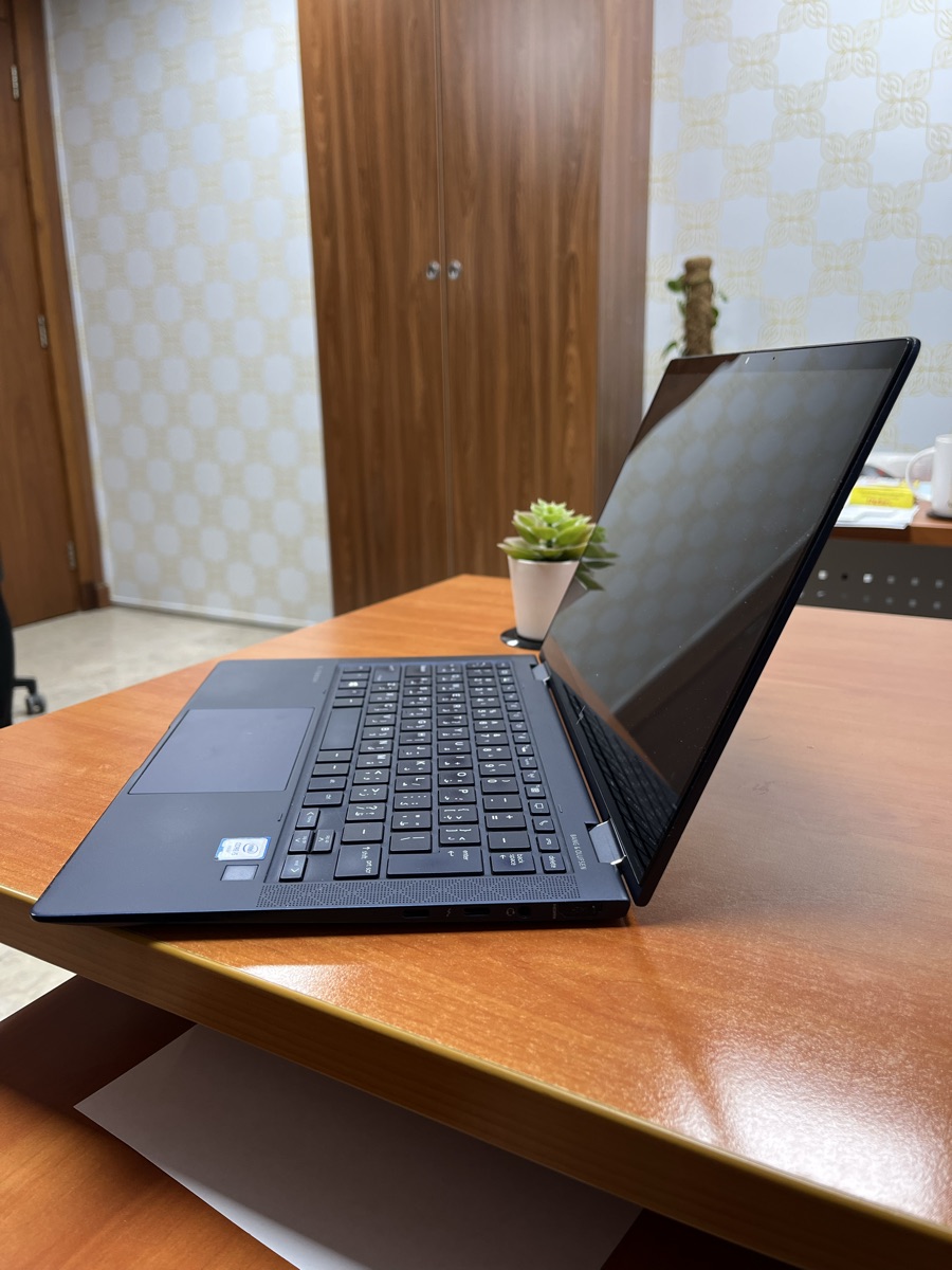 HP ELITEBOOK Laptop - Image 4