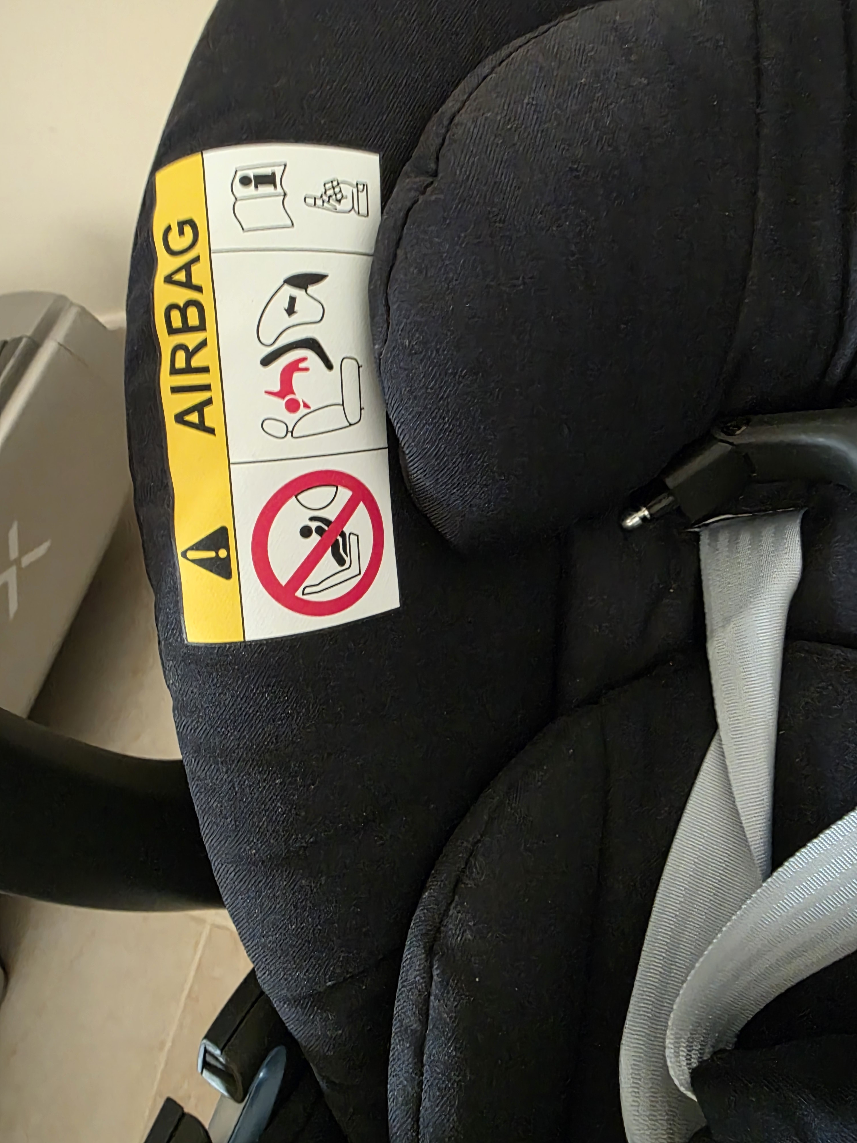Cybex platinum car seat cloud q - Image 5