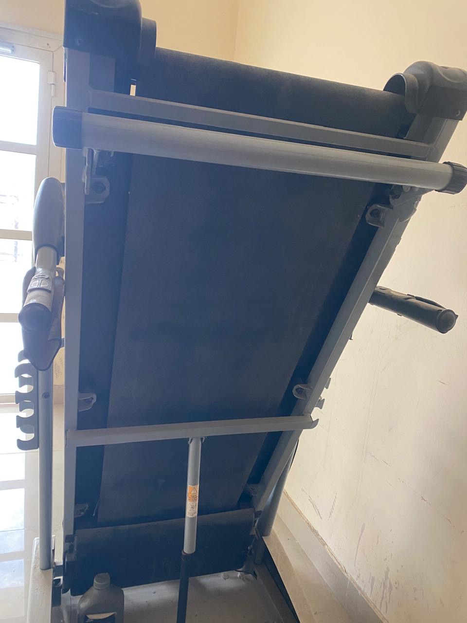 Treadmill - Image 4