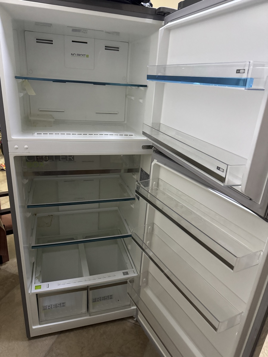 Media refrigerator 414L like new - Image 3